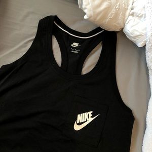 NIKE TANK TOP